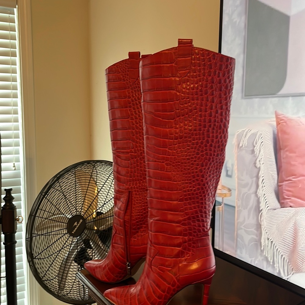 Vince Camuto Red Kervana Leather Boots